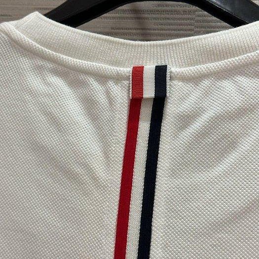 💎Han's house精品服飾💎Thom Browne 短 T 網眼布料 男女共穿 現貨 1原價14300-4
