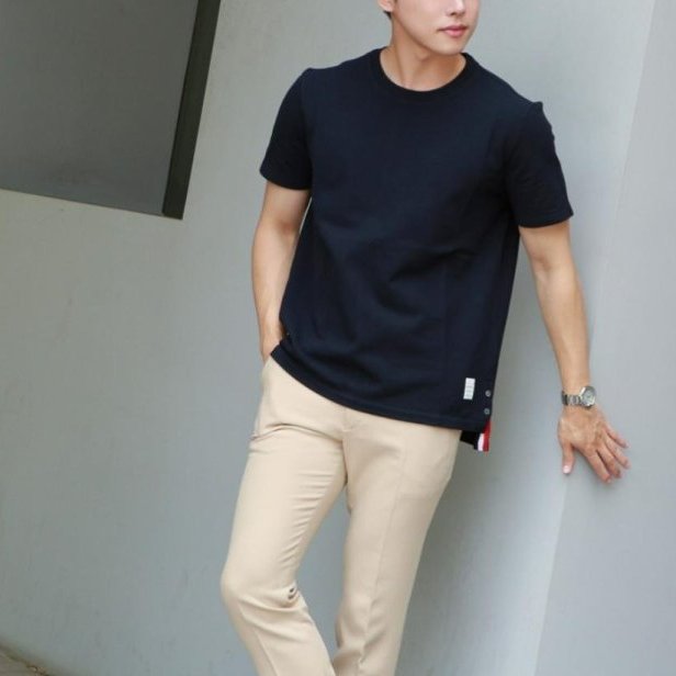 💎Han's house精品服飾💎Thom Browne 短 T 網眼布料 男女共穿 原價14300-5