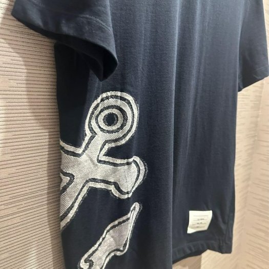 💎Han's house精品服飾💎Thom Browne TB 短 T 義大利製 男女共穿 現貨1 原價 23200-2