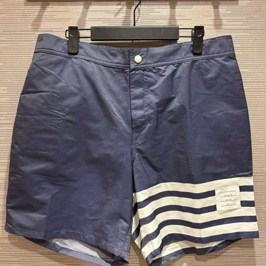 💎Han's house精品服飾💎THOM BROWNE TB 尼龍 四槓 海灘褲 短褲 現貨 5 原價19100-0