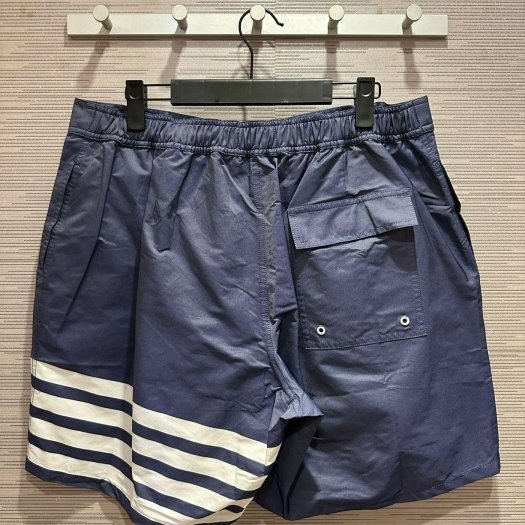 💎Han's house精品服飾💎THOM BROWNE TB 尼龍 四槓 海灘褲 短褲 現貨 5 原價19100-2