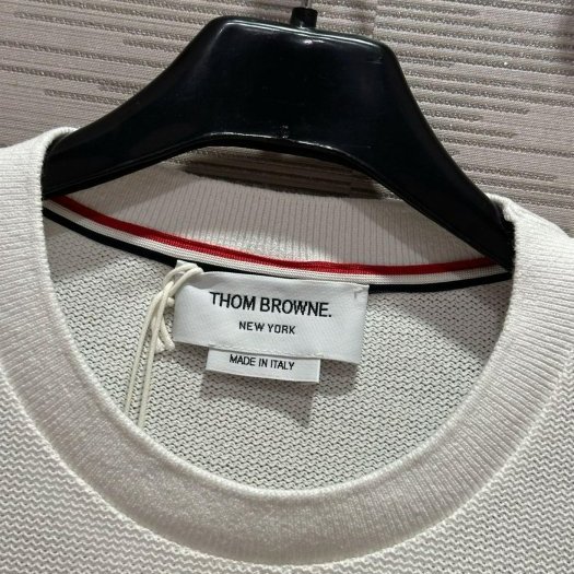 💎Han's house精品服飾💎Thom Browne TB 短 T 現貨 2原價 20100-2