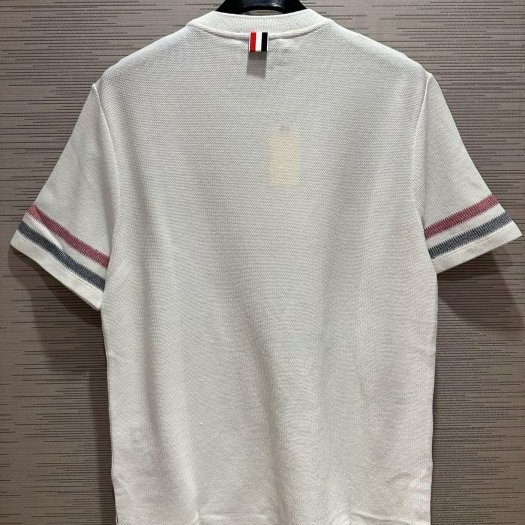 💎Han's house精品服飾💎Thom Browne TB 短 T 現貨 2原價 20100-3