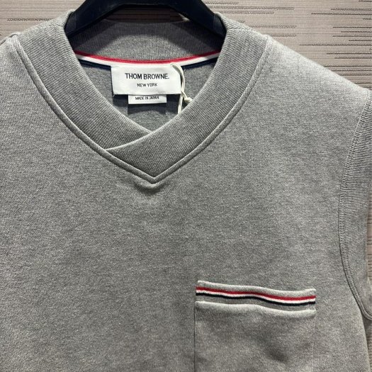 💎Han's house精品服飾💎Thom Browne TB 棉質 針織 背心 毛衣  現貨1/5-4