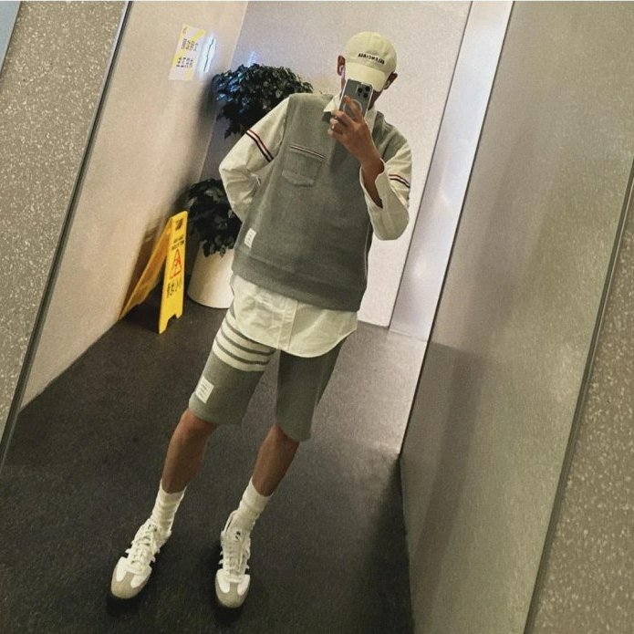 💎Han's house精品服飾💎Thom Browne TB 棉質 針織 背心 毛衣  現貨1/5-6