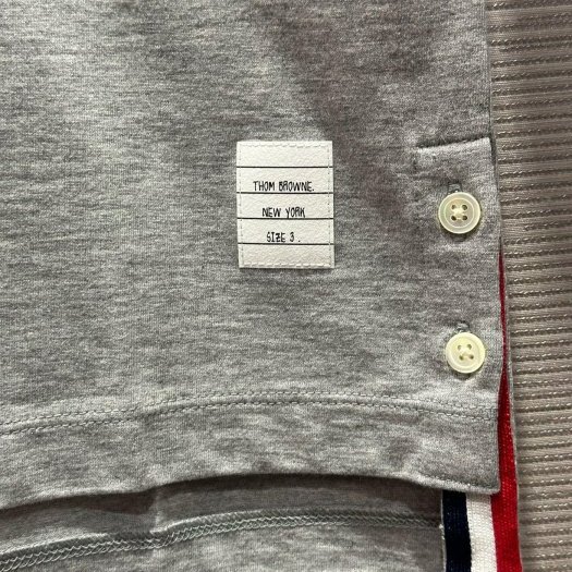 💎Han's house精品服飾💎Thom Browne TB 拼色 短 T 日本製 男女共穿 現貨1 原價 13900-2