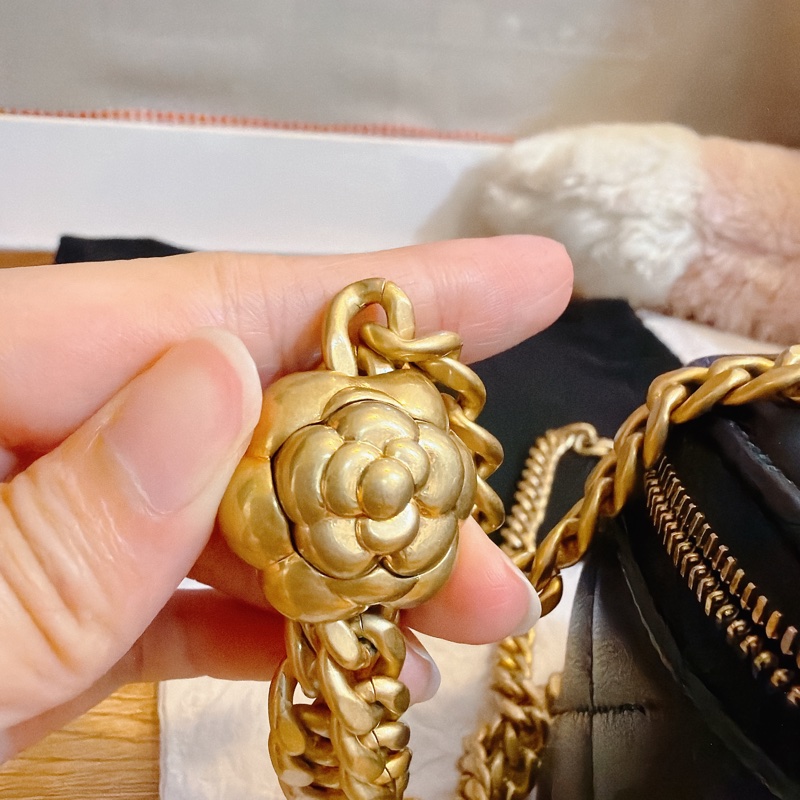 Chanel 山茶花金球 方盒子-5