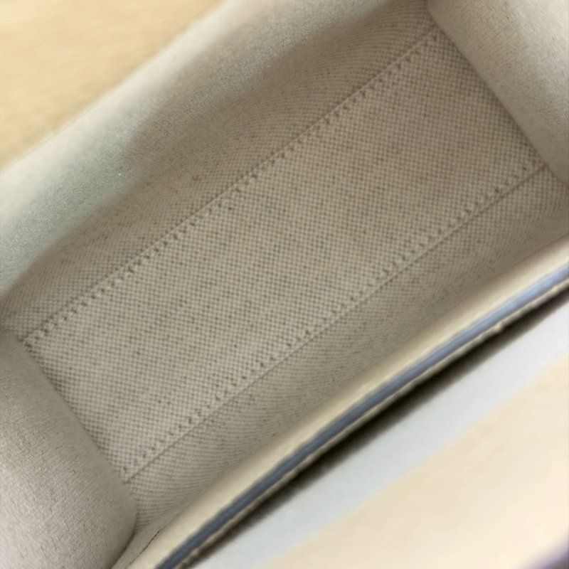 （全新✨適合送禮🎁）🏷Gucci 古馳．Mini Tote 琴譜包 燕麥色-14