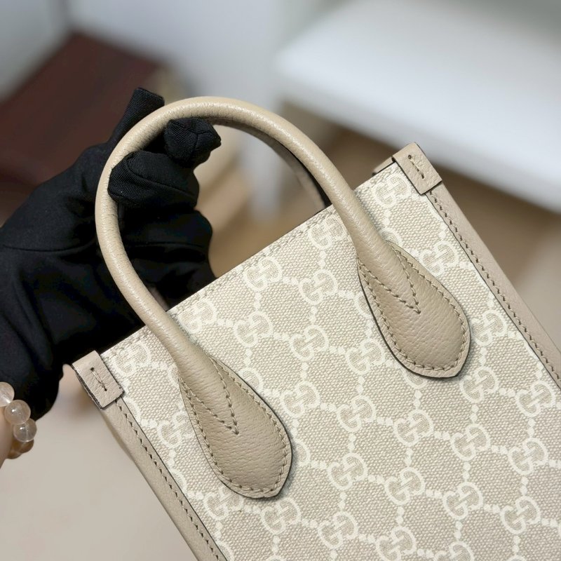 （全新✨適合送禮🎁）🏷Gucci 古馳．Mini Tote 琴譜包 燕麥色-17