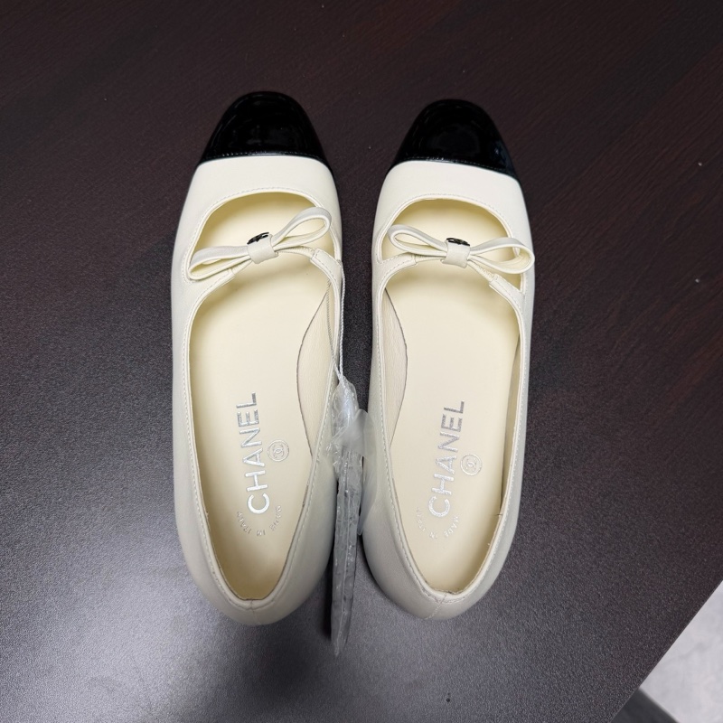 Chanel 25B 蝴蝶結羊皮漆皮瑪麗珍鞋 38碼-4