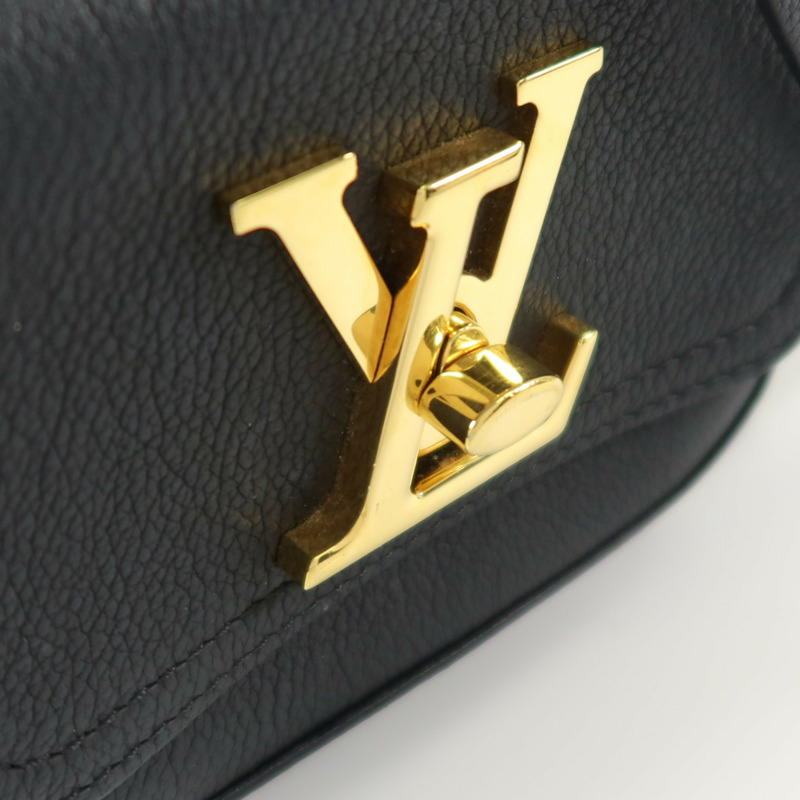 LOUIS VUITTON 牛皮皮革Lockme Bucket金扣手挽袋-7