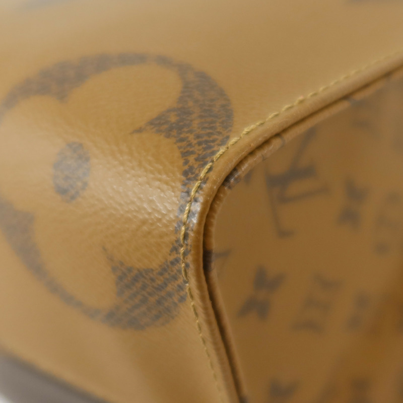 LOUIS VUITTON Monogram Reverse On The Go MM金扣手挽肩背兩用袋-11
