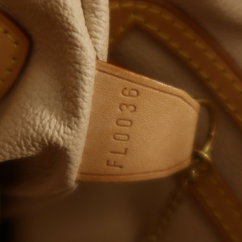 LOUIS VUITTON Monogram Bucket PM金扣手挽袋-6