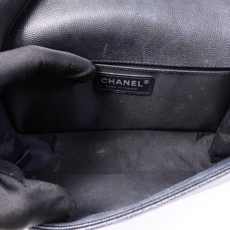 CHANEL 牛皮皮革Boy 25鏈帶肩背袋-4