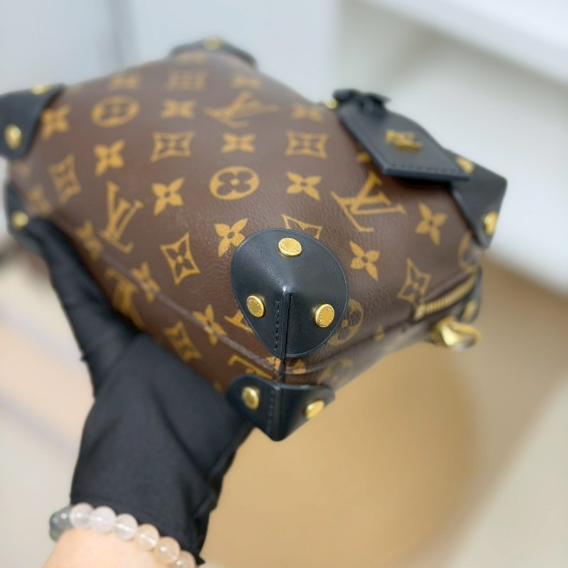 （激甜🫪🫪請把握！）🏷LV 路易威登．Petite Malle Souple 軟盒子包 M45571-5
