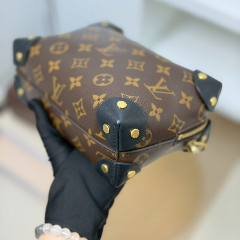 （激甜🫪🫪請把握！）🏷LV 路易威登．Petite Malle Souple 軟盒子包 M45571-7