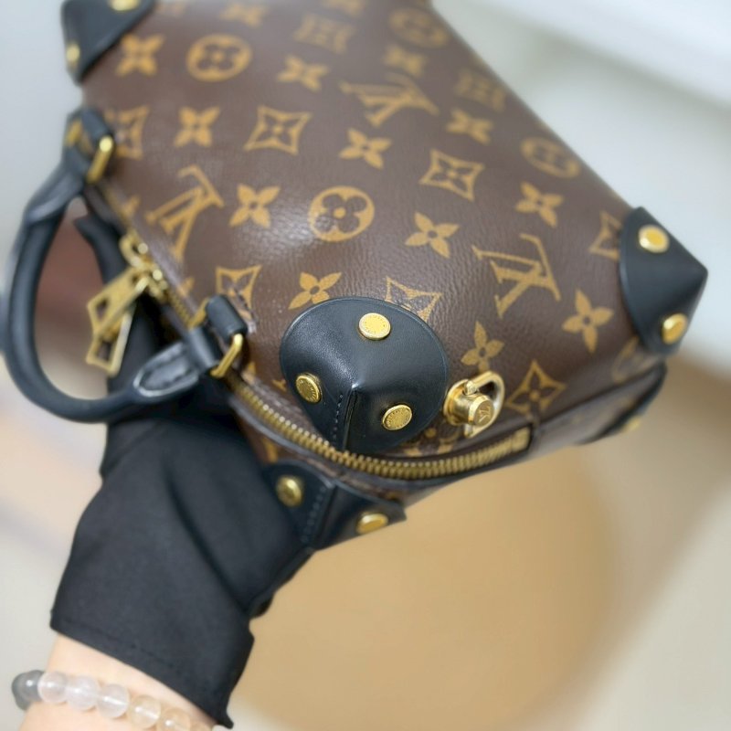（激甜🫪🫪請把握！）🏷LV 路易威登．Petite Malle Souple 軟盒子包 M45571-11