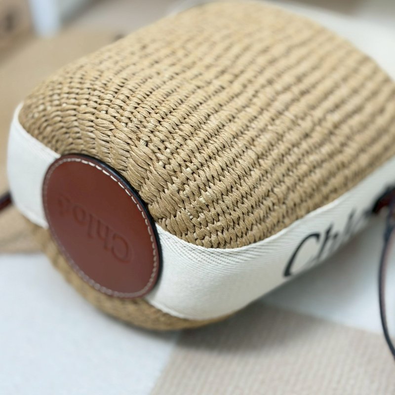 🏷Chloe 蔻依．Woody Basket 草編水桶包-7