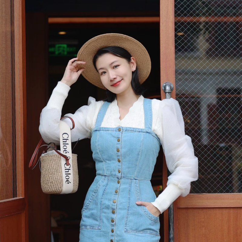 🏷Chloe 蔻依．Woody Basket 草編水桶包-21