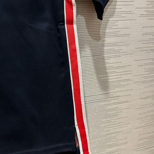 💎Han's house精品服飾💎 Thom Browne TB 彩條 短 T 日本製 男女共穿 現貨 3/4原價 19200-3