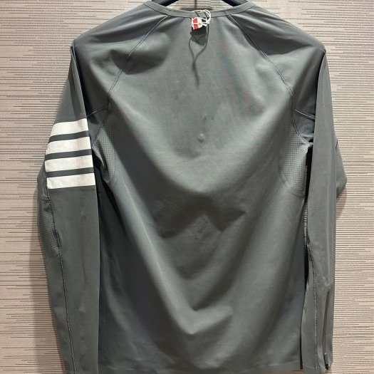 💎Han's house精品服飾💎 Thom Browne TB 機能 彈性 運動 4槓 長袖 義大利製 男女共穿 現貨M原價 15500-4