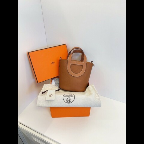 Hermes in the loop