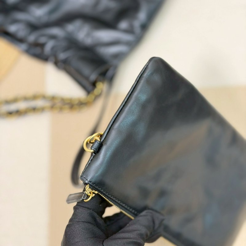 （天菜🖤✨錯過可惜！）🏷Chanel 香奈兒．22BAG 小號 滑面牛黑金 芯片款-29