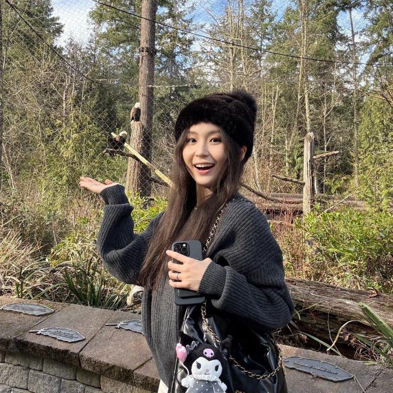 （天菜🖤✨錯過可惜！）🏷Chanel 香奈兒．22BAG 小號 滑面牛黑金 芯片款-38