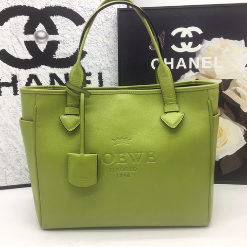 Loewe羅意威牛油果綠托特包，尺寸：29*13*24無配件