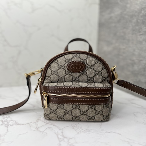 香緹國際精品 GUCCI 小書包 側背包 989
