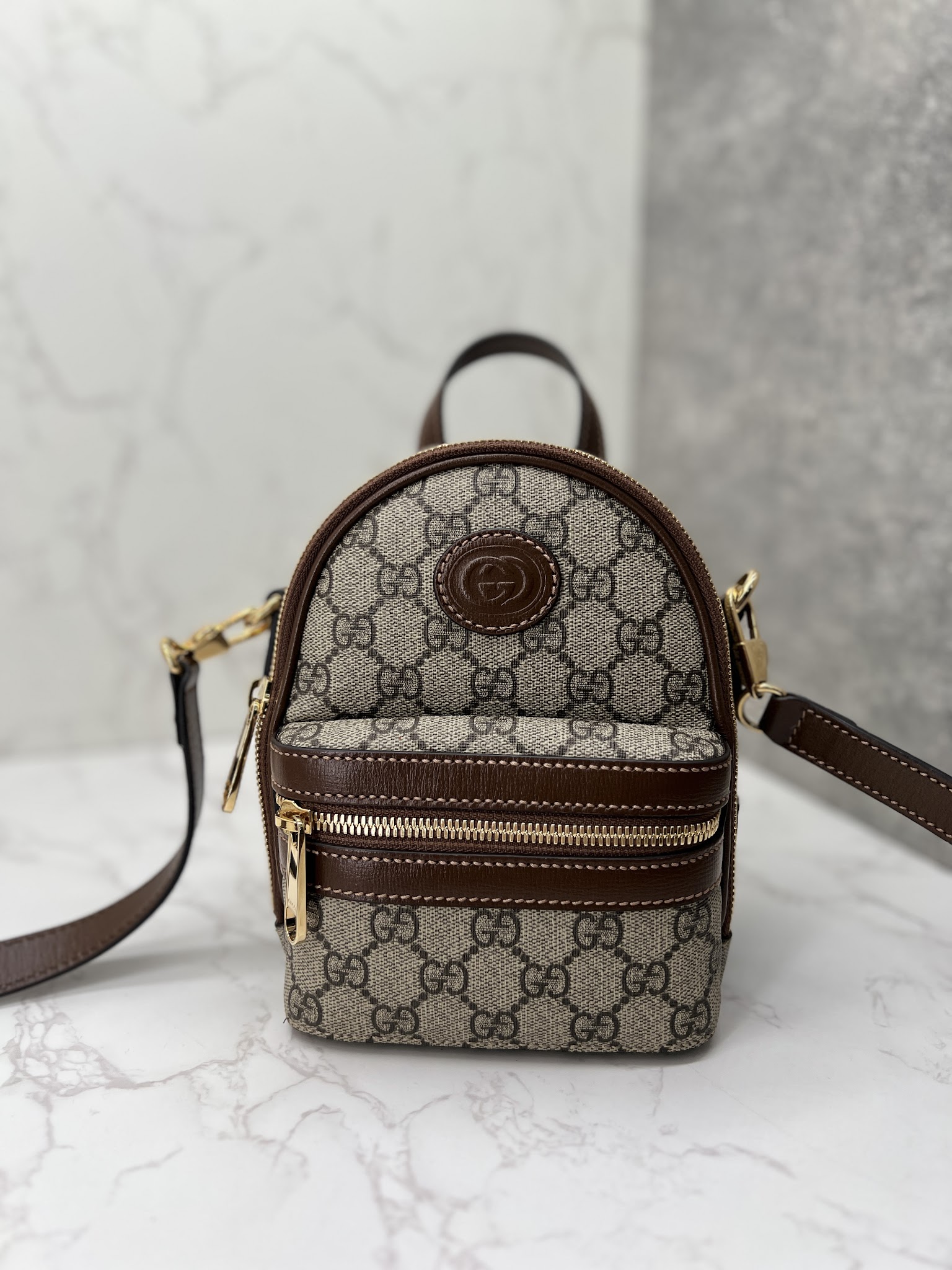 香緹國際精品 GUCCI 小書包 側背包 989-0