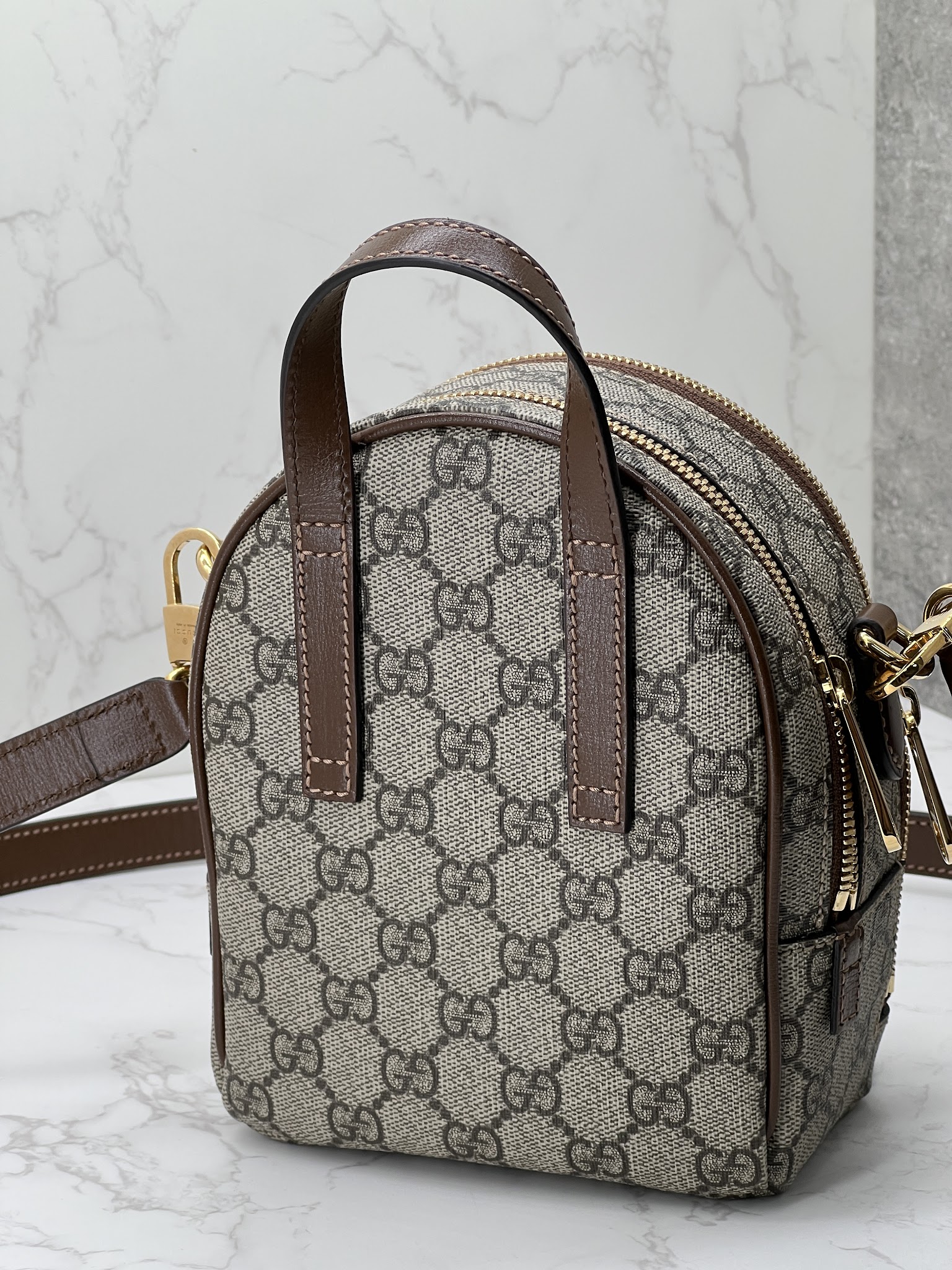 香緹國際精品 GUCCI 小書包 側背包 989-6