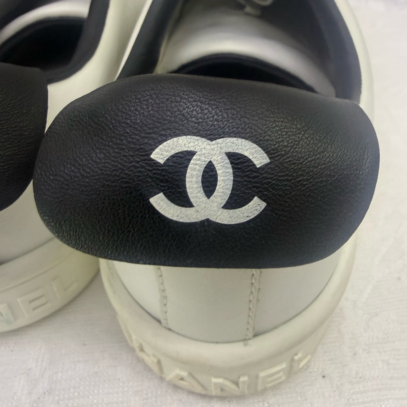 Chanel Sneakers EU 42-1