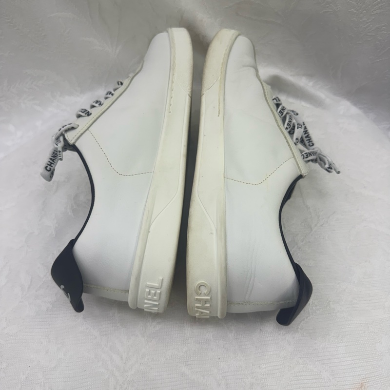 Chanel Sneakers EU 42-6