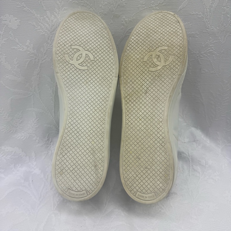 Chanel Sneakers EU 42-12