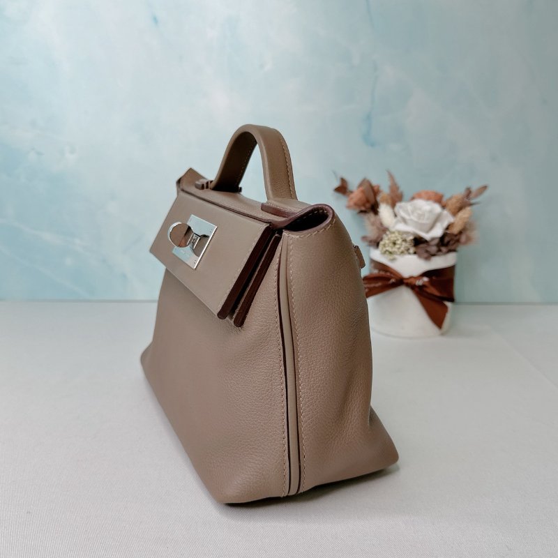 HERMES 銀扣大象灰2424 Mini-2