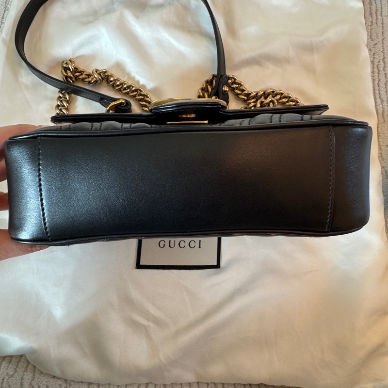 GUCCI MARMONT HANDBAG 22-7