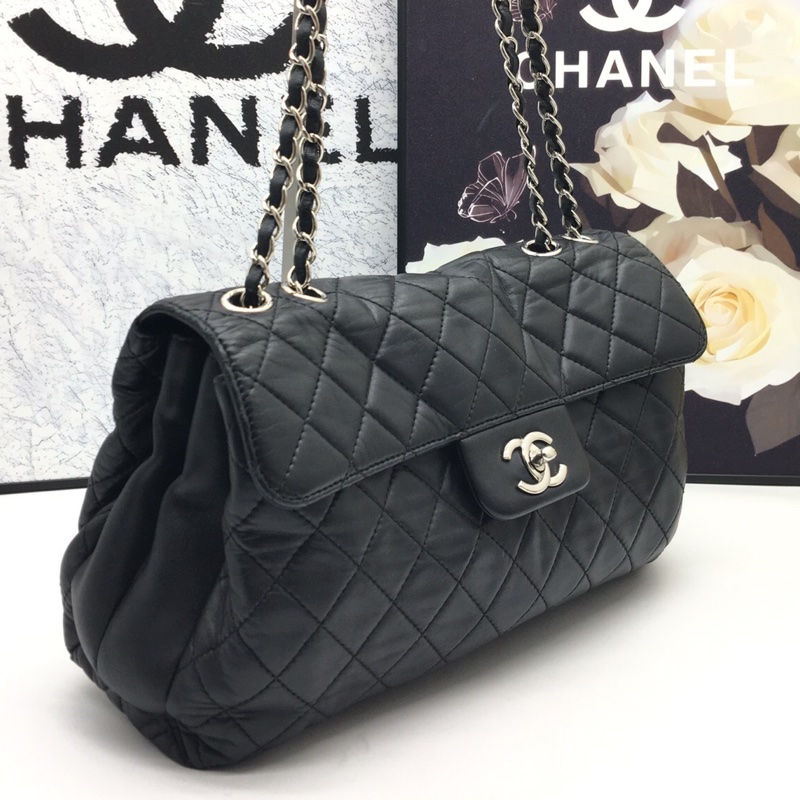 CHANEL香奈兒黑銀色經典機場包 鐳射20開，尺寸：30*19*11，-1