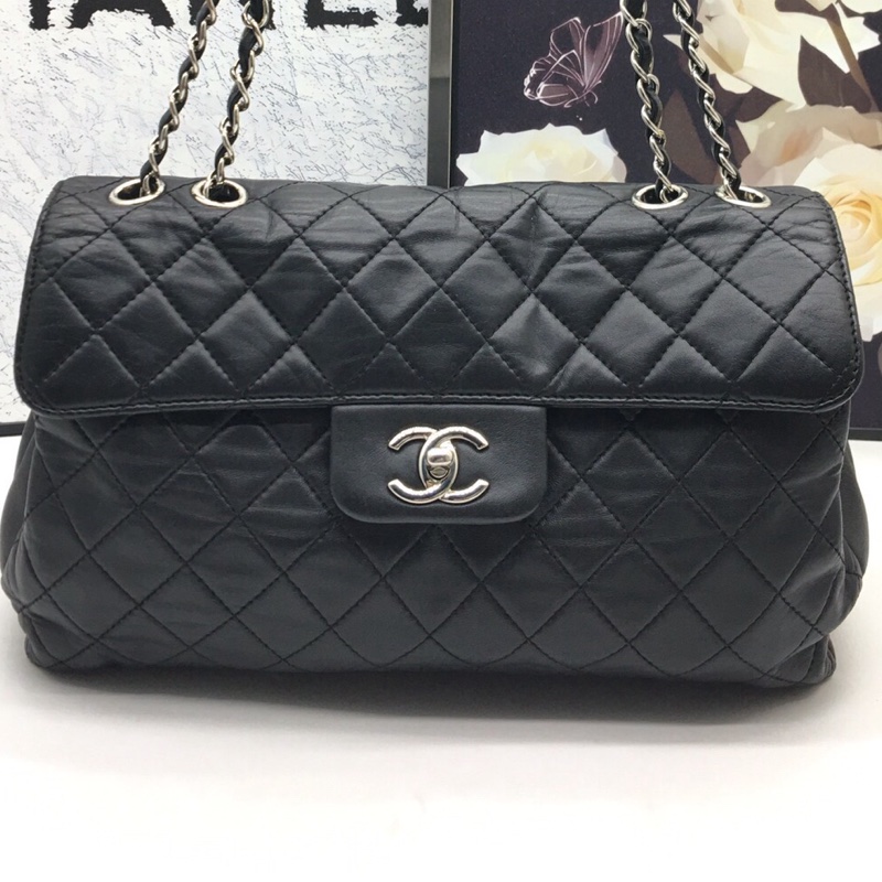 CHANEL香奈兒黑銀色經典機場包 鐳射20開，尺寸：30*19*11，-8