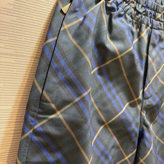 💎Han's house精品服飾💎Burberry 刺繡 戰馬 格紋 休閒褲 現貨 專櫃30500-3
