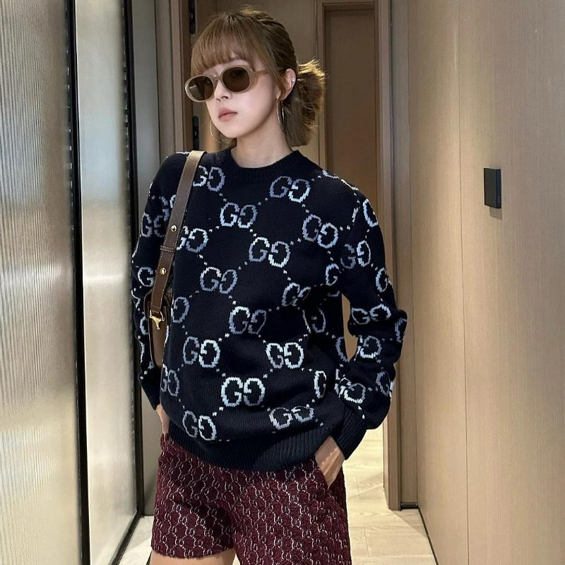 💎Han's house精品服飾💎GUCCI 滿版 漸層 GG 針織 羊毛 毛衣 ‎‎現貨 XS ～ S 原價51100-0