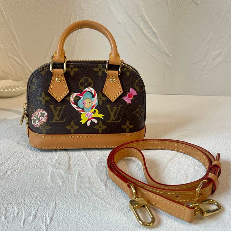 LV/路易威登 Nano限定款貝殼包 99新芯片款-1