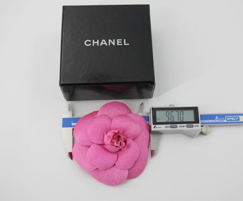 Chanel Vintage 81-85 帆布桃紅色山茶花胸針-13