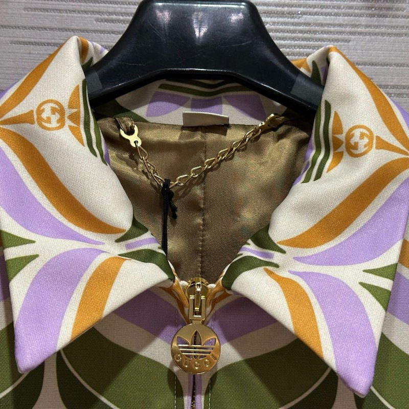 💎Han's house精品服飾💎GUCCI 古馳 聯名 愛迪達 adidas 外套 現貨46/48 原價120000-2