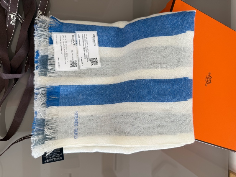 Hermes 👍🏻 Cashmere Scarf， 100%Real正貨，100%New-5