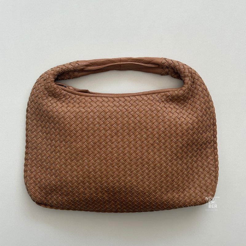 99新🆕 Bottega Veneta BV 奶茶色編織Hobo包-1