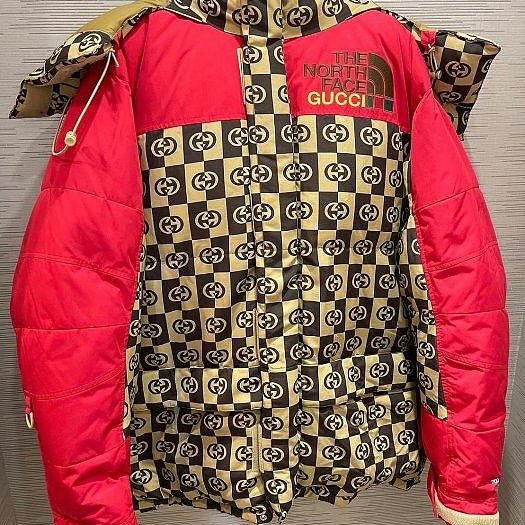💎Han's house精品服飾💎GUCCI 聯名 The North Face 羽絨 連帽可拆 外套  現貨 L  原價 92800-0