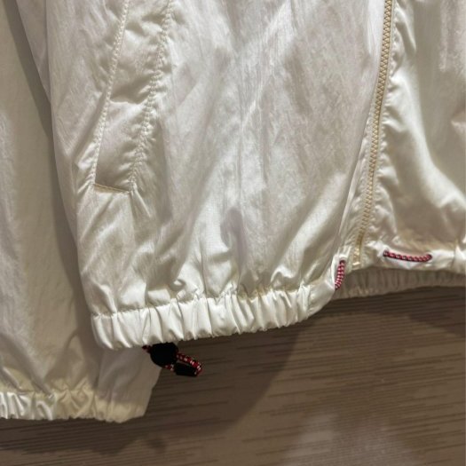 💎Han's house精品服飾💎 GUCCI 風衣 連帽可藏 外套 現貨 46 原價83700-3