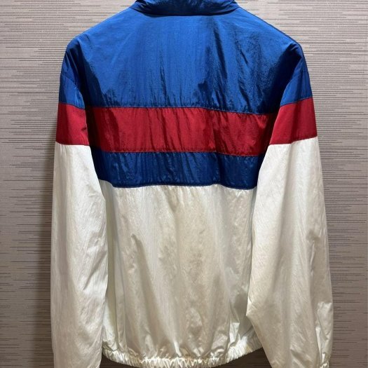 💎Han's house精品服飾💎 GUCCI 風衣 連帽可藏 外套 現貨 46 原價83700-4