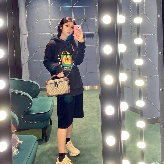 💎Han's house精品服飾💎GUCCI 復古 LOGO 連帽衛衣 大學T 現貨 XL-4